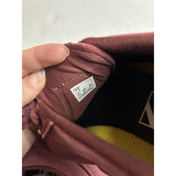 VANS OLD SKOOL Men’s 7.5 Muted Red Maroon W/ White Sole Skate Shoes - Picture 7 of 8